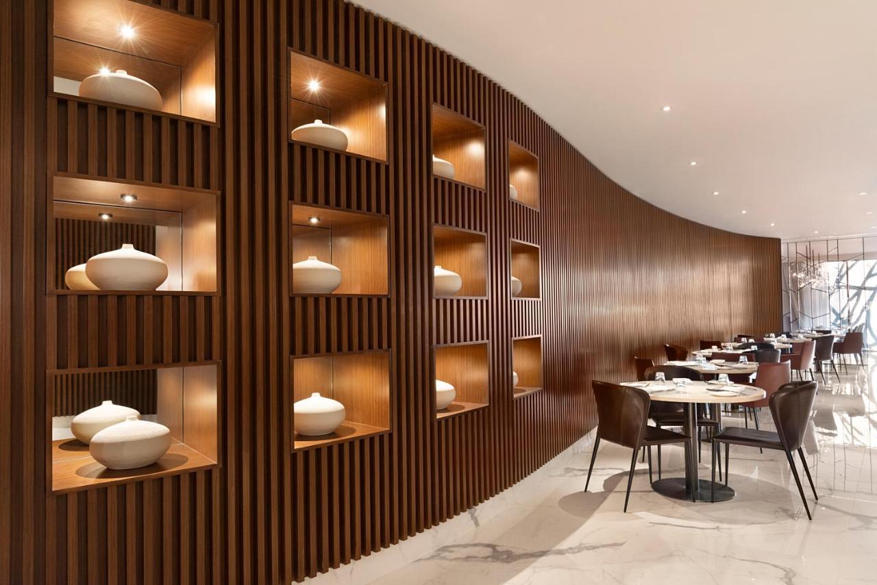 Asiana Grand Hotel Dubai Luaran gambar Interior of the restaurant